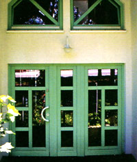 Hệ cửa mở