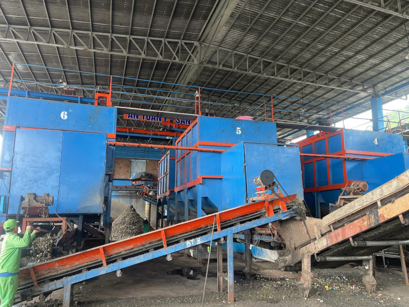 Hệ thống công nghệ ủ rác