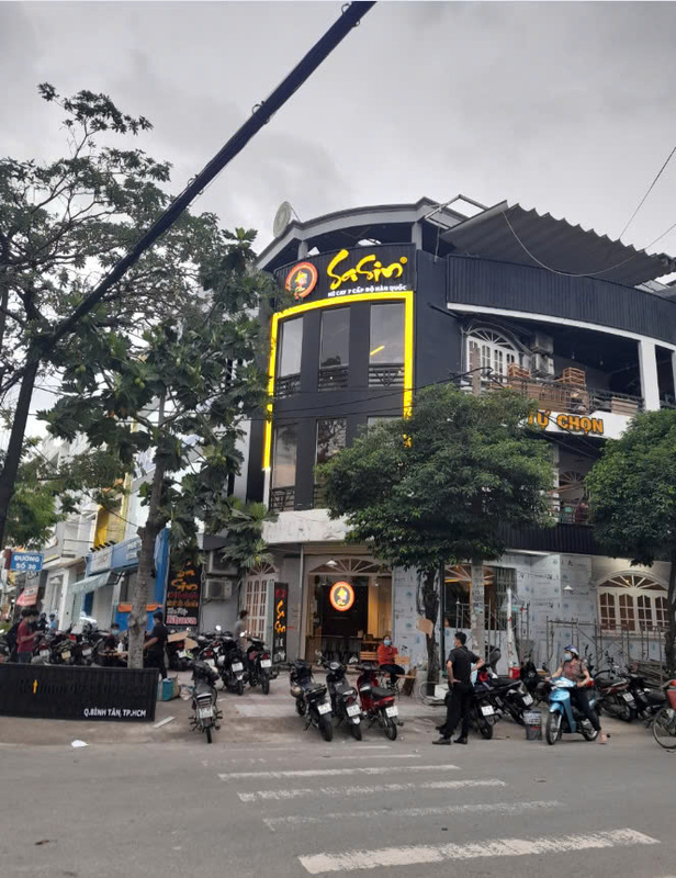 Hình ảnh thi công thực tế quảng cáo GH