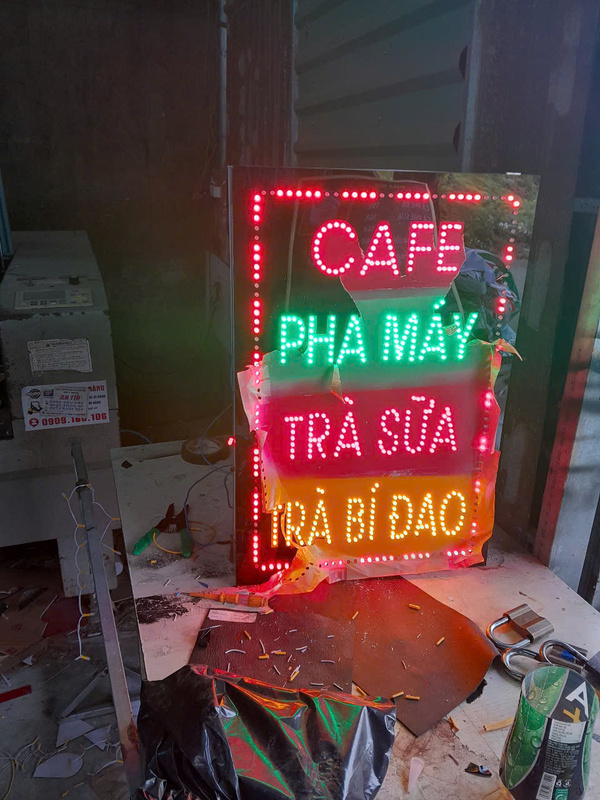 Hình ảnh thi công thực tế quảng cáo GH