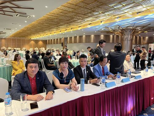 Nhà máy tại Việt Nam