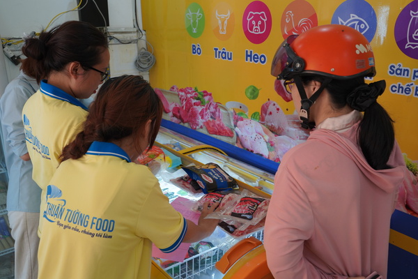 Hình ảnh cửa hàng Hữu Chí
