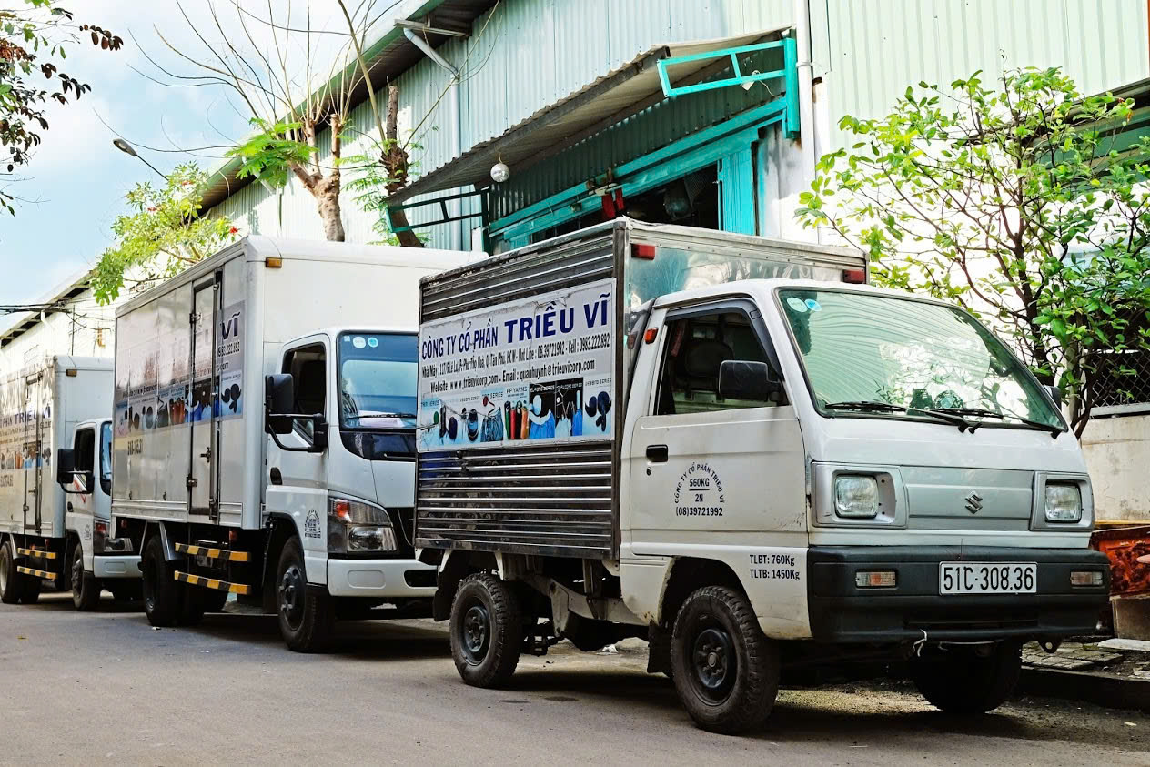 Hình ảnh đội xe công ty Triều Vĩ