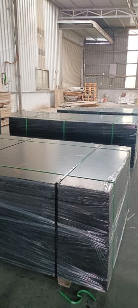 Hình ảnh kho hàng Bee Distribution Center