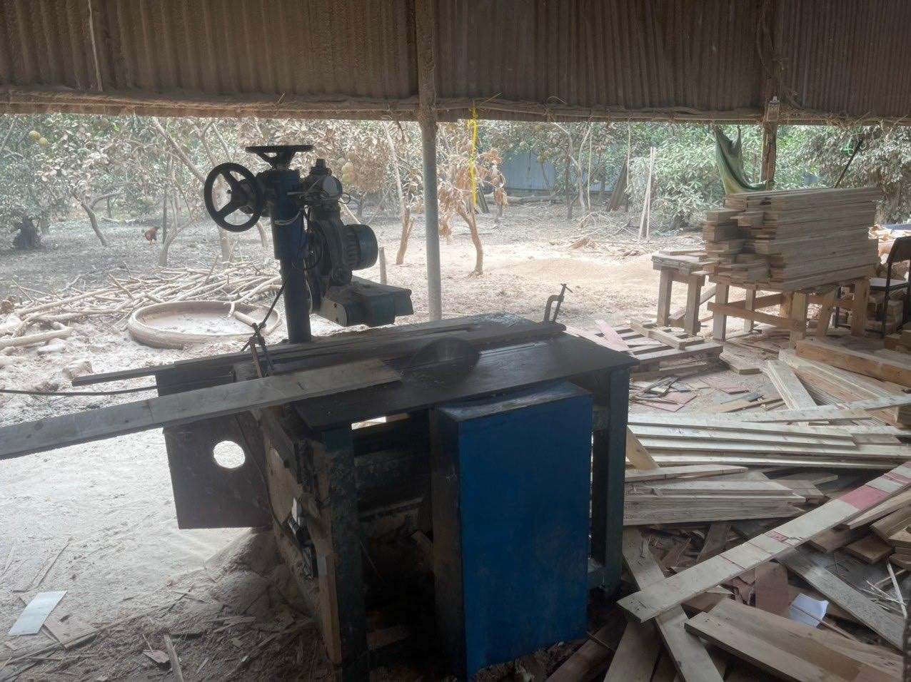 Hình ảnh máy móc công ty Pallet Gỗ Bình Gia