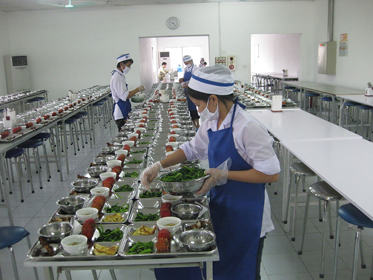 Hình ảnh tại nhà ăn
