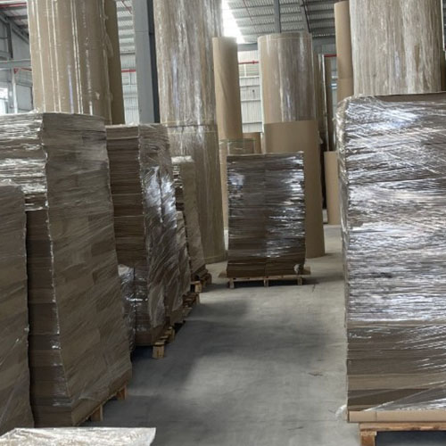 Hình ảnh kho hàng, nhà xưởng công ty Việt Pháp