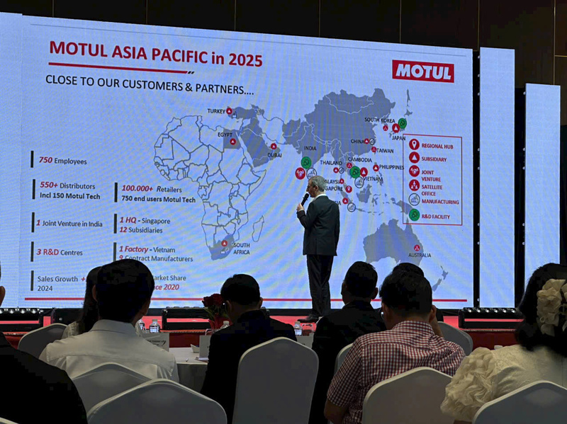 Hình ảnh tham gia hội thảo của Az Oil