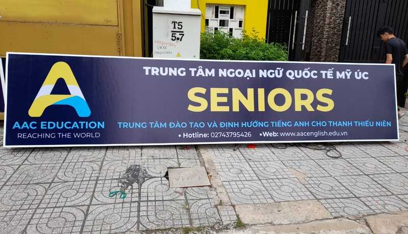Hình ảnh thi công thực tế quảng cáo GH