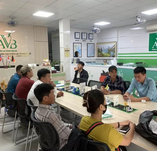 Hình ảnh văn phòng công ty AVB