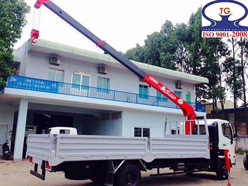 Xe tải gắn cẩu Hino 3 tấn