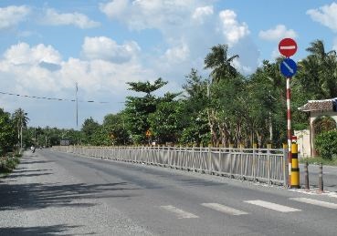 Hộ lan mạ kẽm nhúng nóng