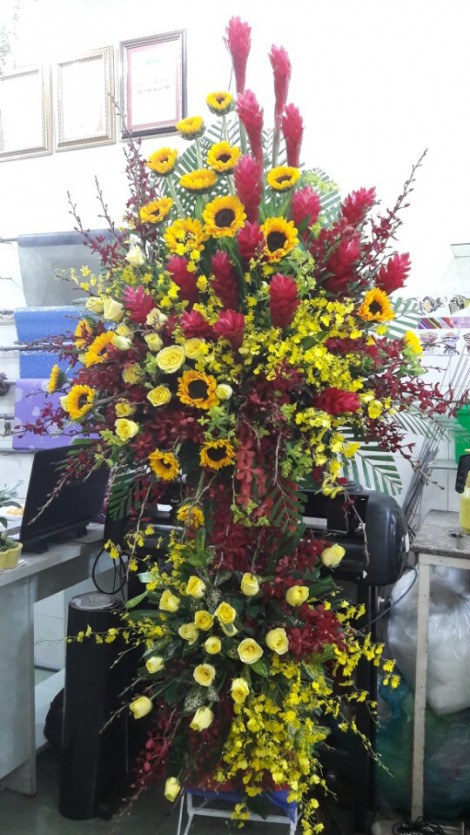Hoa cắm lẵng 2 tầng