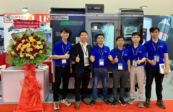 Hoạt động công ty