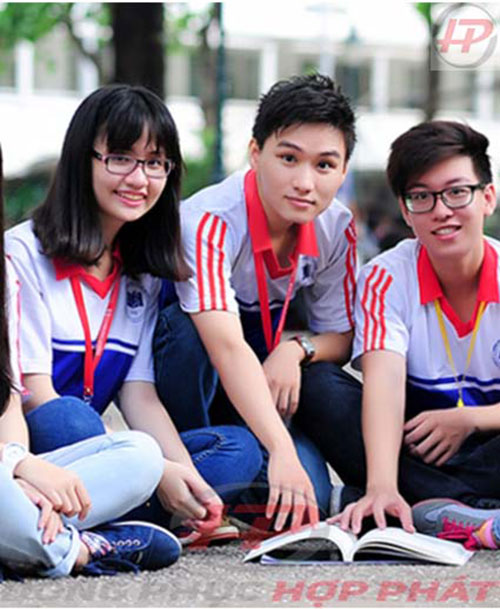 Áo thun học sinh