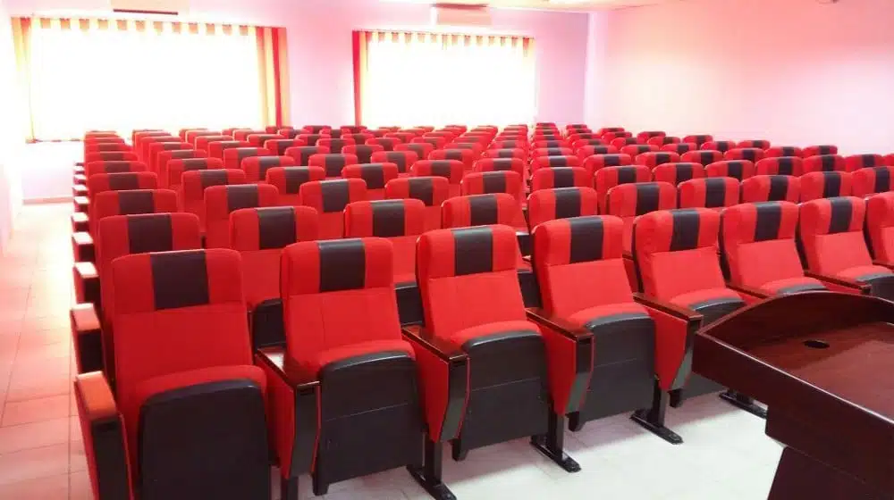 Học viên Zimzabue