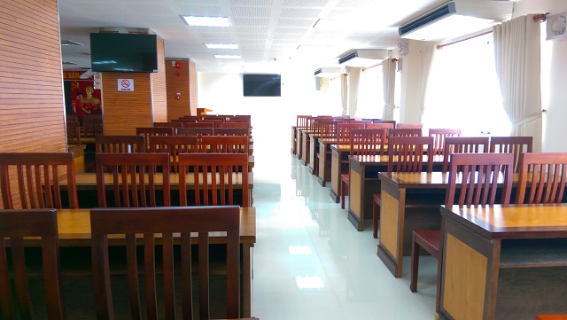Hội trường lớn