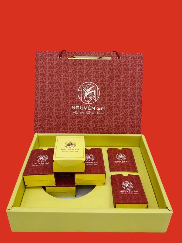 Hộp cứng nắp mở