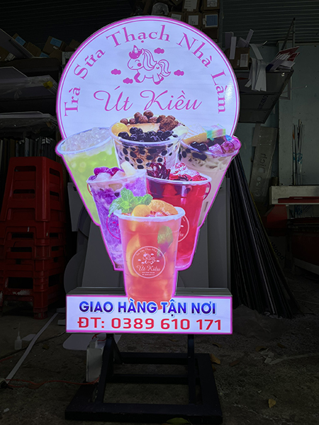Hộp đèn Mica trà sữa chân đứng