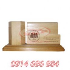 Hộp đựng bút gỗ