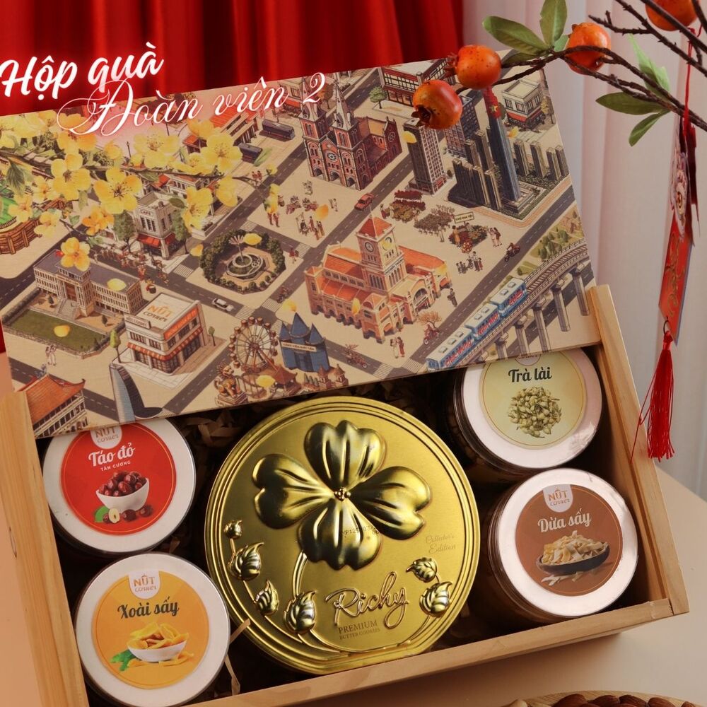 Hộp quà tết đoàn viên