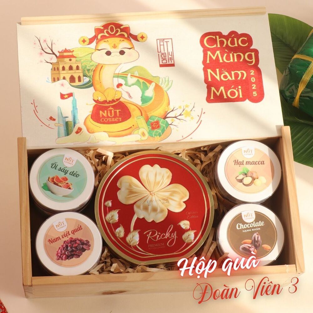 Hộp quà tết đoàn viên
