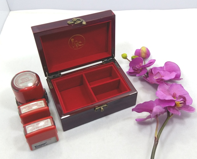 Hộp đựng con dấu
