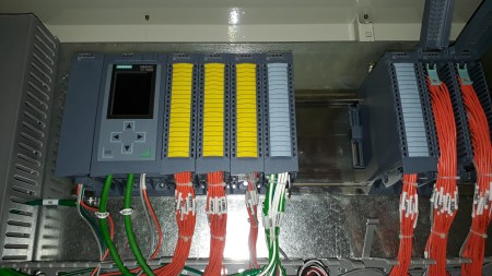 Hệ thống PLC