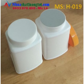 Hủ nhựa vuông 500G