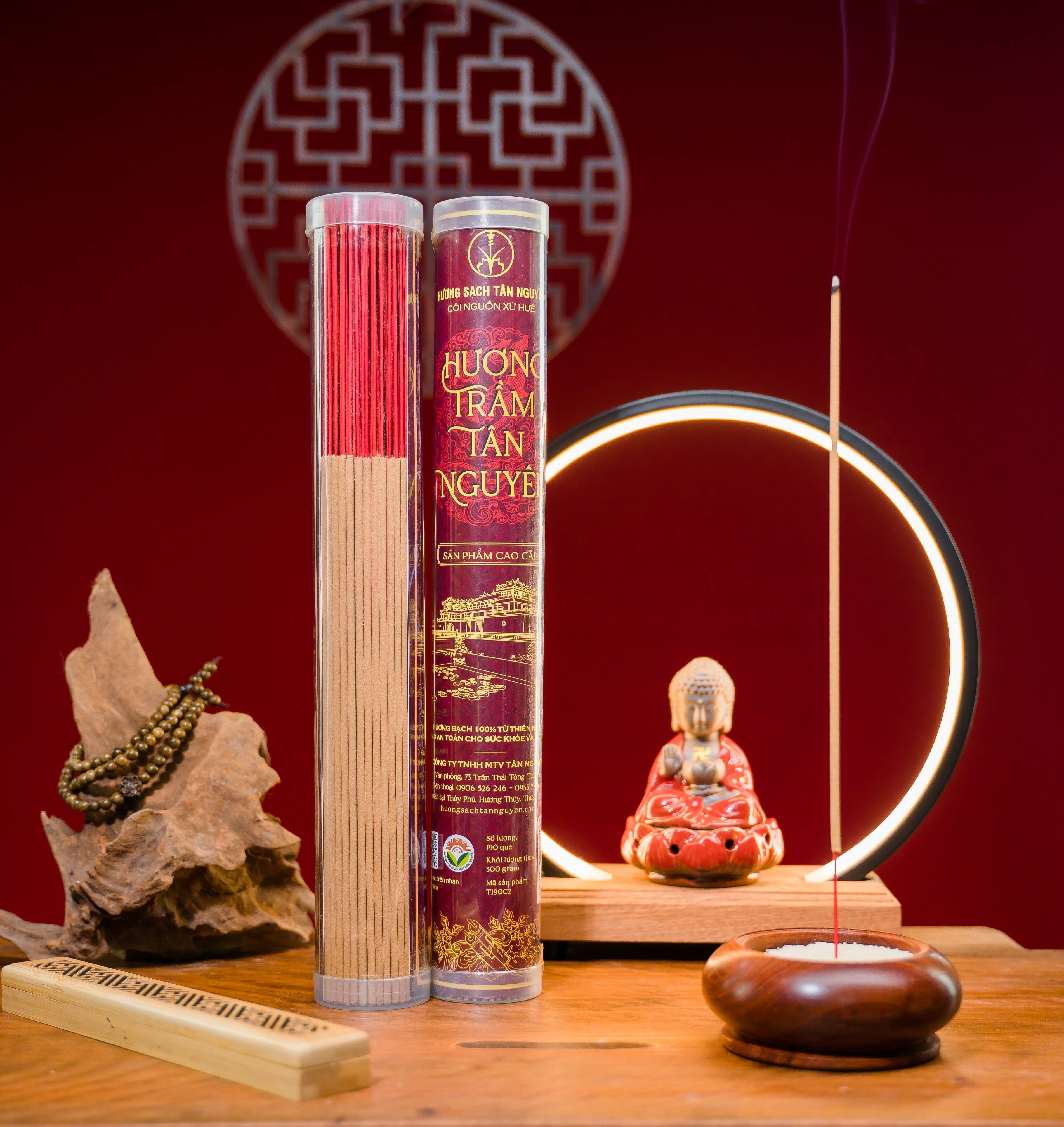 Hương trầm Tân nguyên