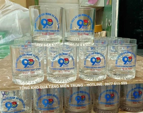 In cốc thủy tinh