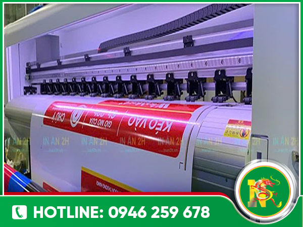 In UV trên nhiều chất liệu