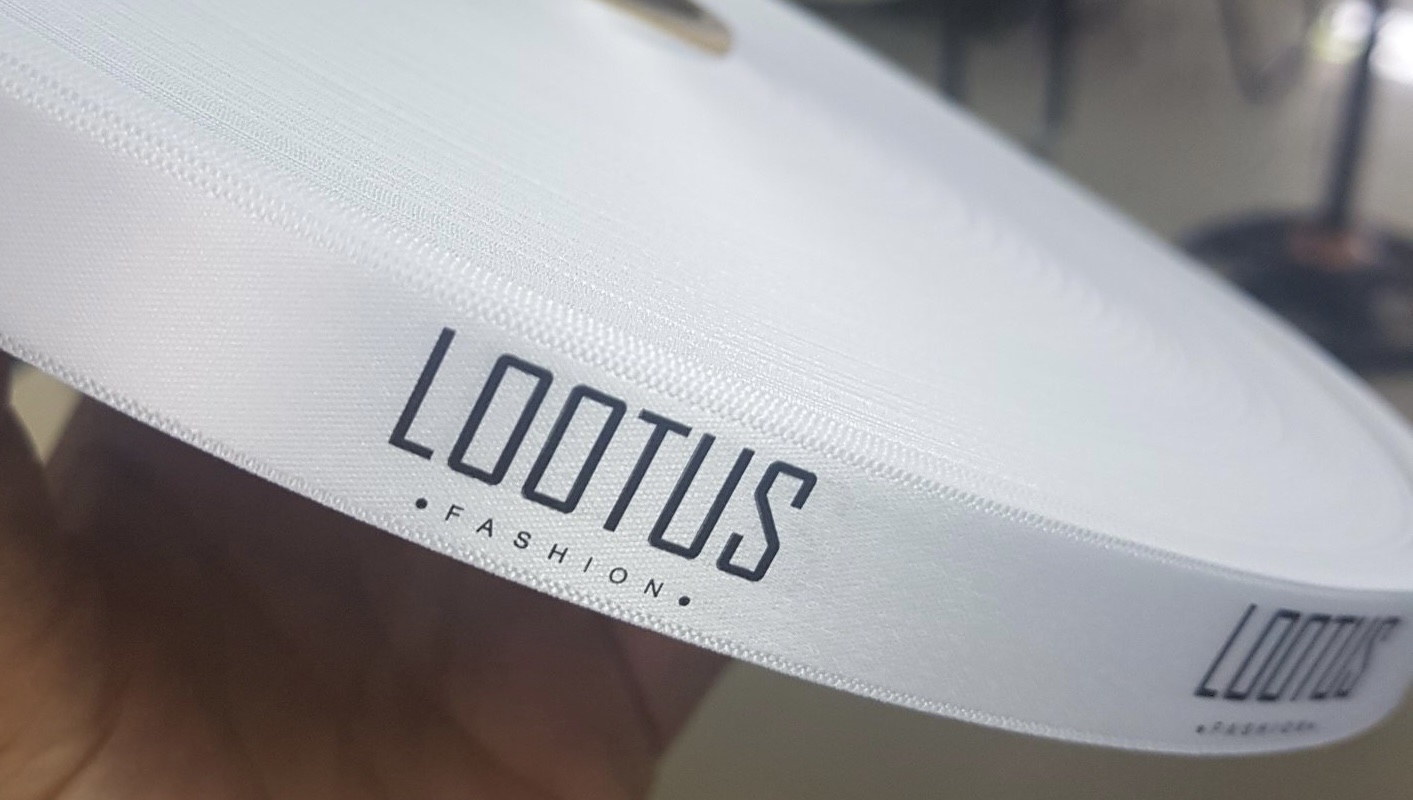 In tem nhãn Cotton