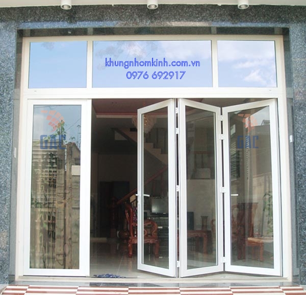 Cửa kính khung sắt