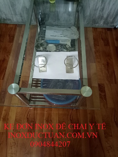 Kệ đôn inox để chai y tế