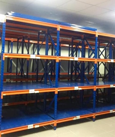 Kệ trung tải 4 tầng 2.4m