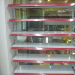 Kệ đơn áp tường kính