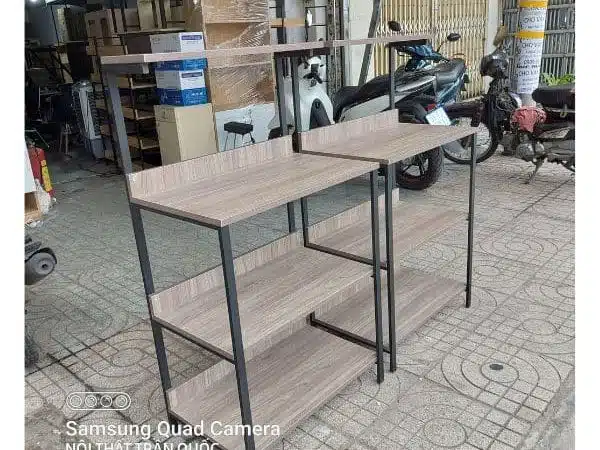 Kệ lò vi sóng