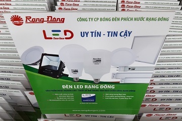Kệ Mica trưng bày sản phẩm
