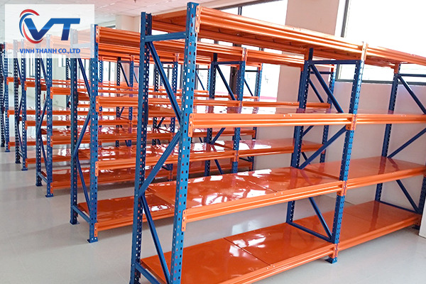Kệ sắt công nghiệp