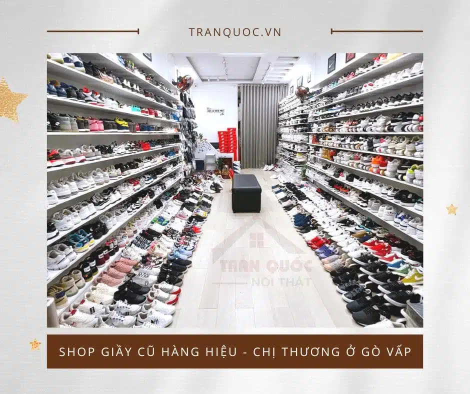 Kệ trưng bày giày dép chị Hương ở Gò Vấp