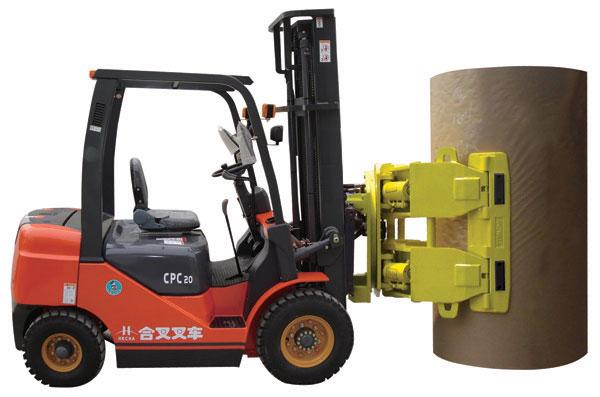 Xe nâng kẹp Komatsu