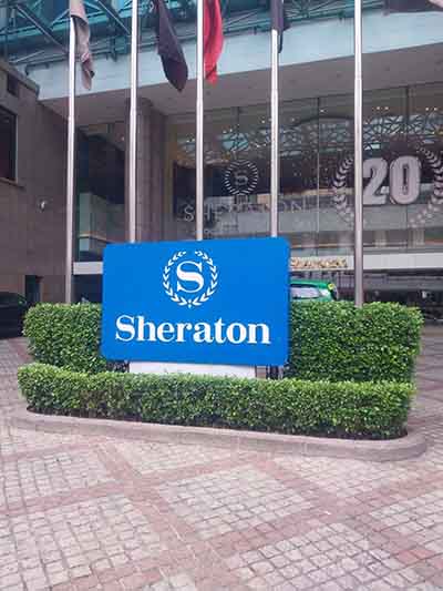 Khách sạn Sheraton Saigon Hotel & Towers
