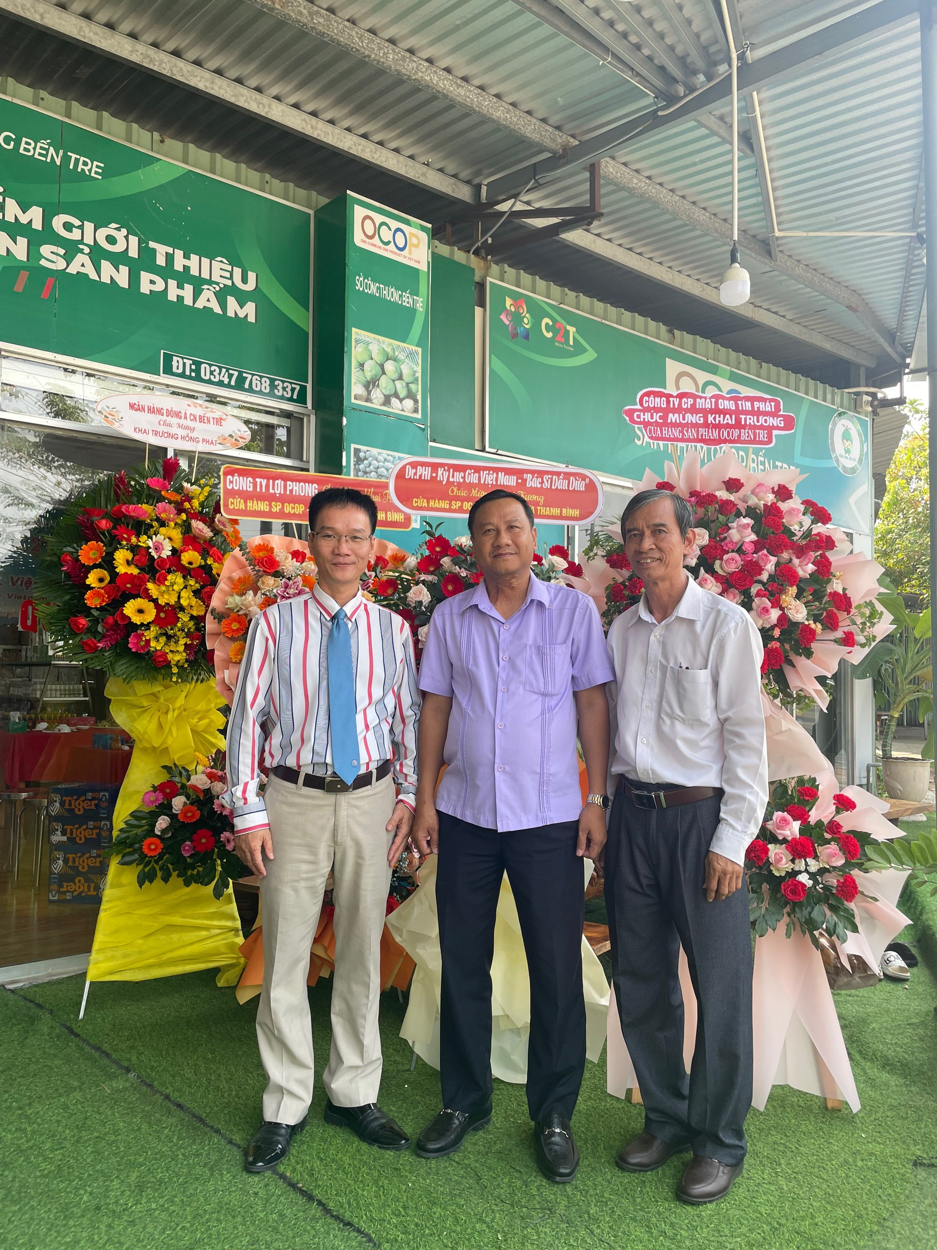 Cửa hàng OCOP & đặc sản bến tre