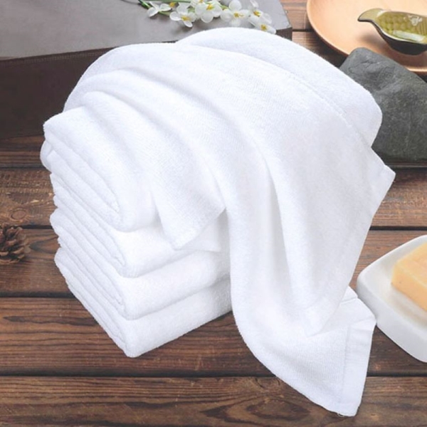 Khăn lạnh bằng vải không dệt