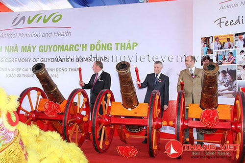 Tổ chức lễ khánh thành