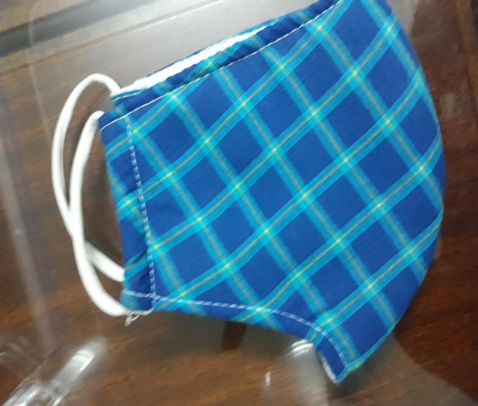 Khẩu trang kẻ 3 lớp