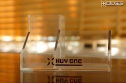 Khay đựng bút mica in logo