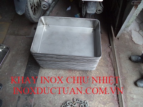 Khay inox chịu nhiệt