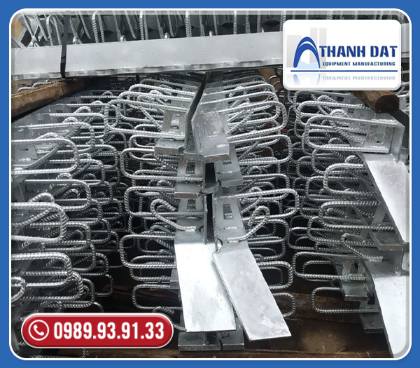 Khe co giãn răng lược mạ kẽm